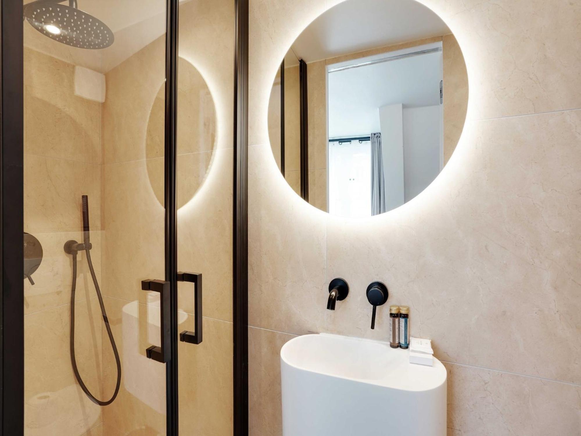 Cosy And Modern - 2p - Saint Lazare 8eme Vakantiehuis